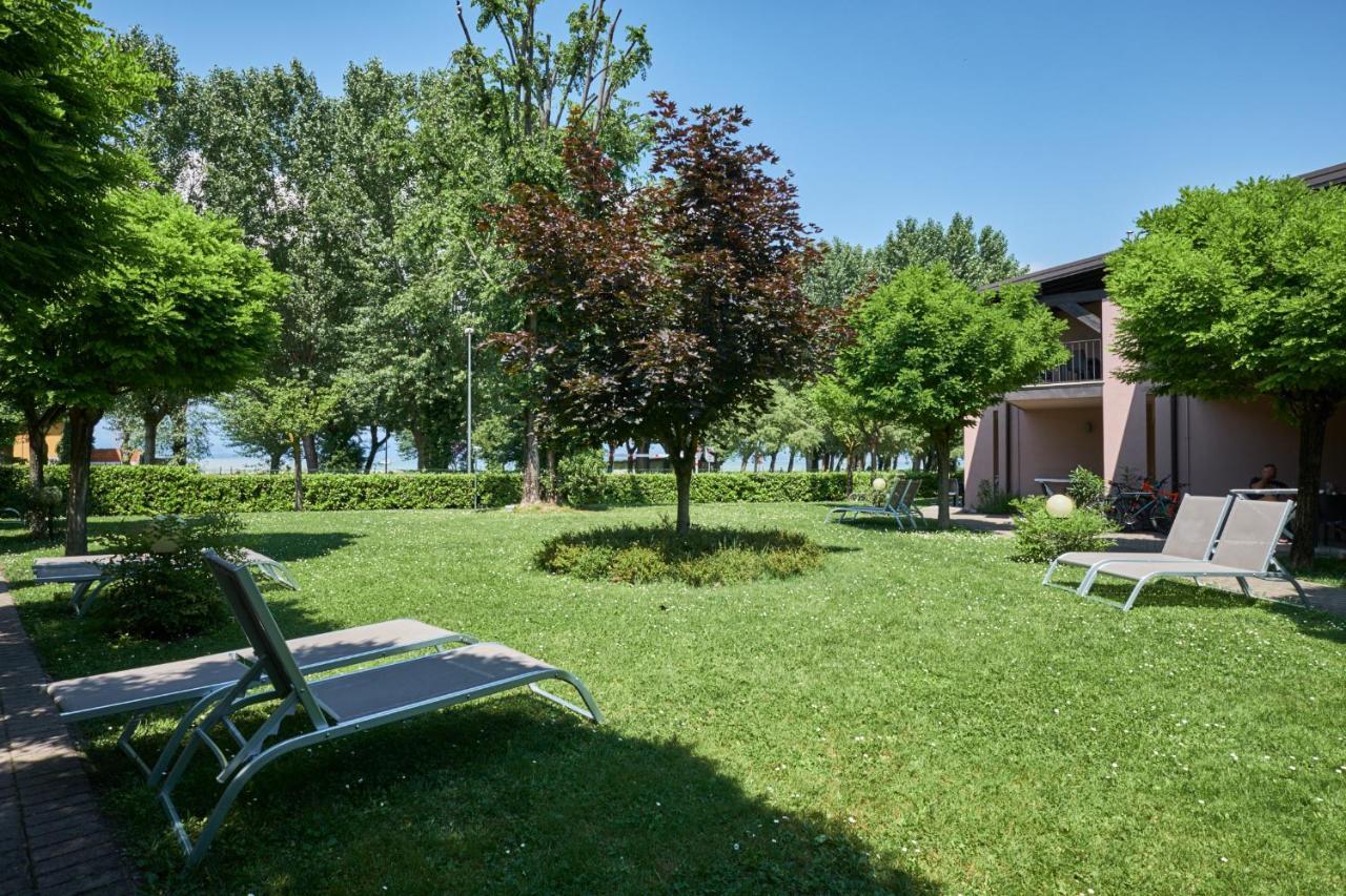 Villaggio Turistico Lugana Marina Sirmione Luaran gambar